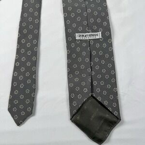 GIORGIO ARMANI Cravatte Men's Silk Necktie ITALY Designer Gray Floral Pattern